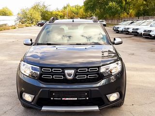 Dacia Sandero Stepway foto 1