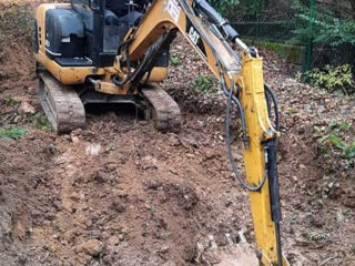 Miniexcavator  Servicii basculante foto 3