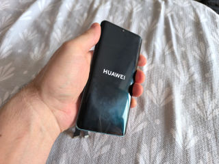 Vind Huawei P30 Pro cu defecte ecranu intreg shleifu de la incarcare sa faramat foto 4