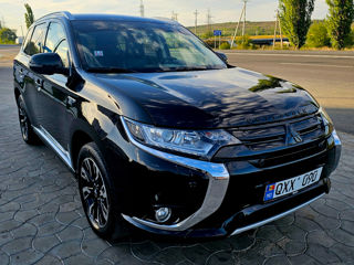 Mitsubishi Outlander foto 6