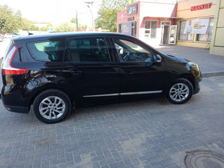 Renault Grand Scenic foto 7