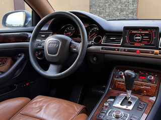 Audi A8 foto 8