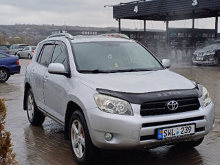 Toyota Rav 4 foto 2