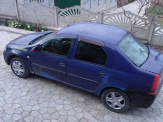 Dacia Logan foto 1