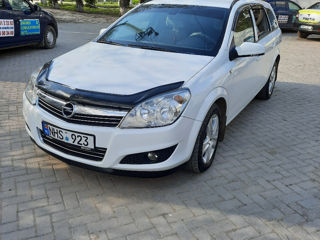 Opel Astra foto 2