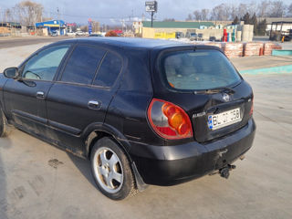 Nissan Almera foto 6