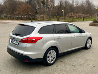 Ford Focus foto 3