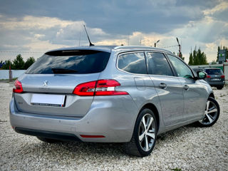 Peugeot 308 foto 3