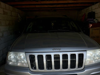 Jeep Grand Cherokee foto 1