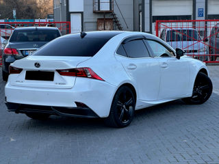 Lexus IS Series foto 4