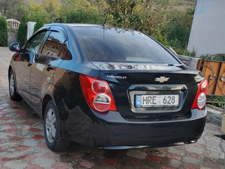 Chevrolet Aveo foto 9