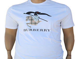 Большого размера футболка Burberry.