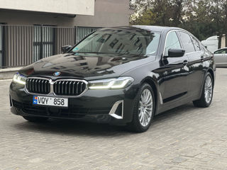 BMW 5 Series foto 8