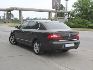 Skoda Superb foto 6