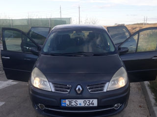 Renault Grand Scenic foto 4