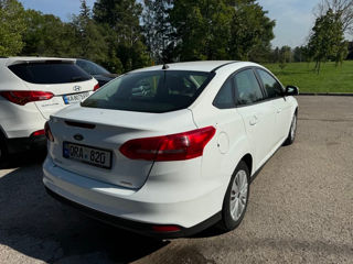 Ford Focus foto 4