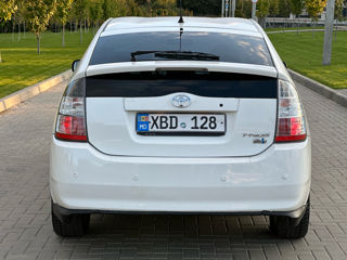 Toyota Prius foto 6