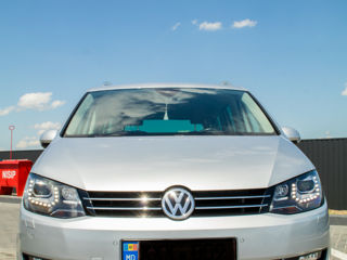 Volkswagen Sharan foto 2