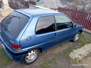 Peugeot 106 foto 3