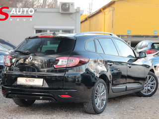 Renault Megane foto 2