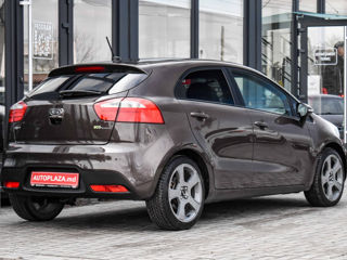 KIA Rio foto 5