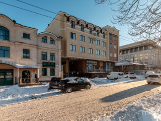Apartament cu 2 camere, 72 m², Centru, Chișinău foto 16