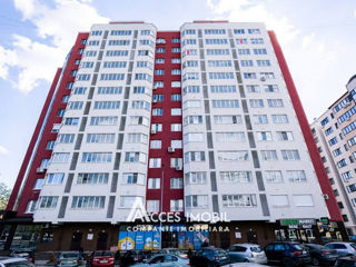 Apartament cu 3 camere, 110 m², Buiucani, Chișinău