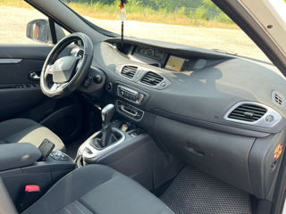 Renault Grand Scenic foto 6