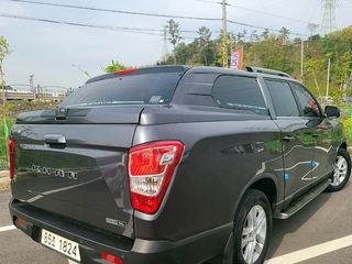 Ssangyong Rexton foto 2