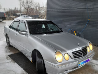 Mercedes E-Class