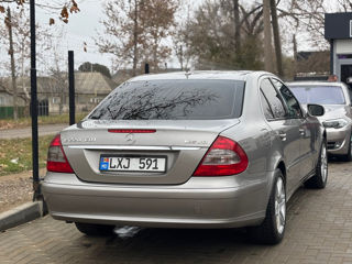 Mercedes E-Class foto 6