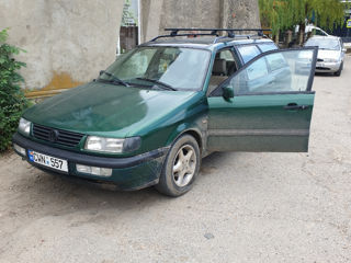 Volkswagen Passat foto 4