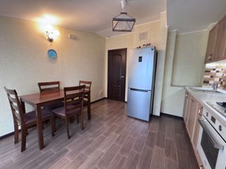 Apartament cu 2 camere, 60 m², Centru, Chișinău foto 8