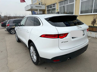 Jaguar F-PACE foto 6