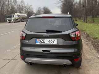 Ford Kuga foto 3