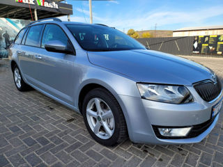 Skoda Octavia фото 3