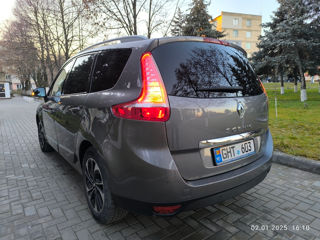 Renault Grand Scenic foto 4