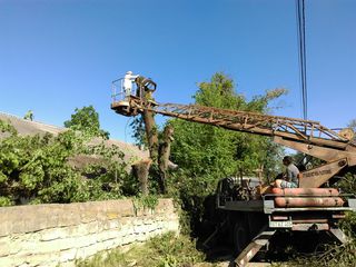 Уборка территорий. Вывоз мусора. Evacuarea gunoiului foto 4