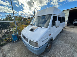 Iveco 30-8 foto 1