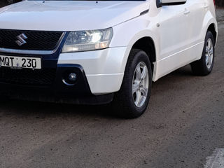 Suzuki Grand Vitara foto 2