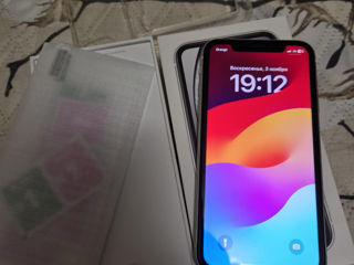 iphone xr 128gb bateria 100% tot complectul