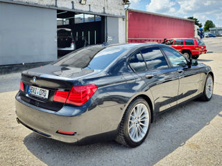 BMW 7 Series foto 5