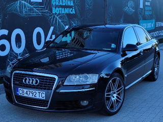 Audi A8 foto 1