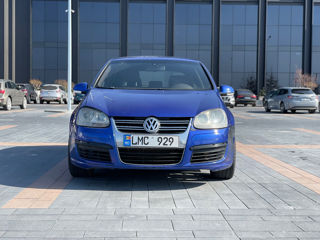 Volkswagen Golf foto 1