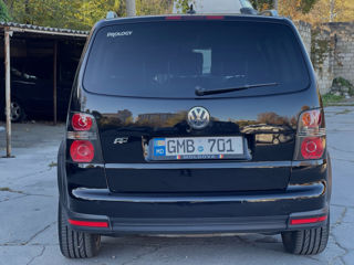 Volkswagen Touran foto 6