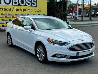 Ford Fusion foto 2