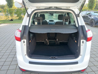 Ford Grand C-MAX foto 10