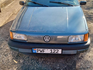 Volkswagen Passat foto 3