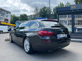 BMW 5 Series foto 6