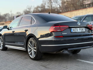 Volkswagen Passat foto 4